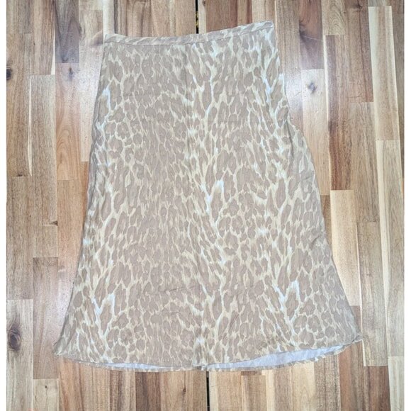J McLaughlin Skirt Leopard Neutral Size 10 Lightweight Bias Cut Silky Feminine - Picture 2 of 9
